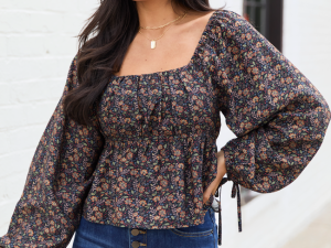Evelina Black Floral Ruched Babydoll Top
