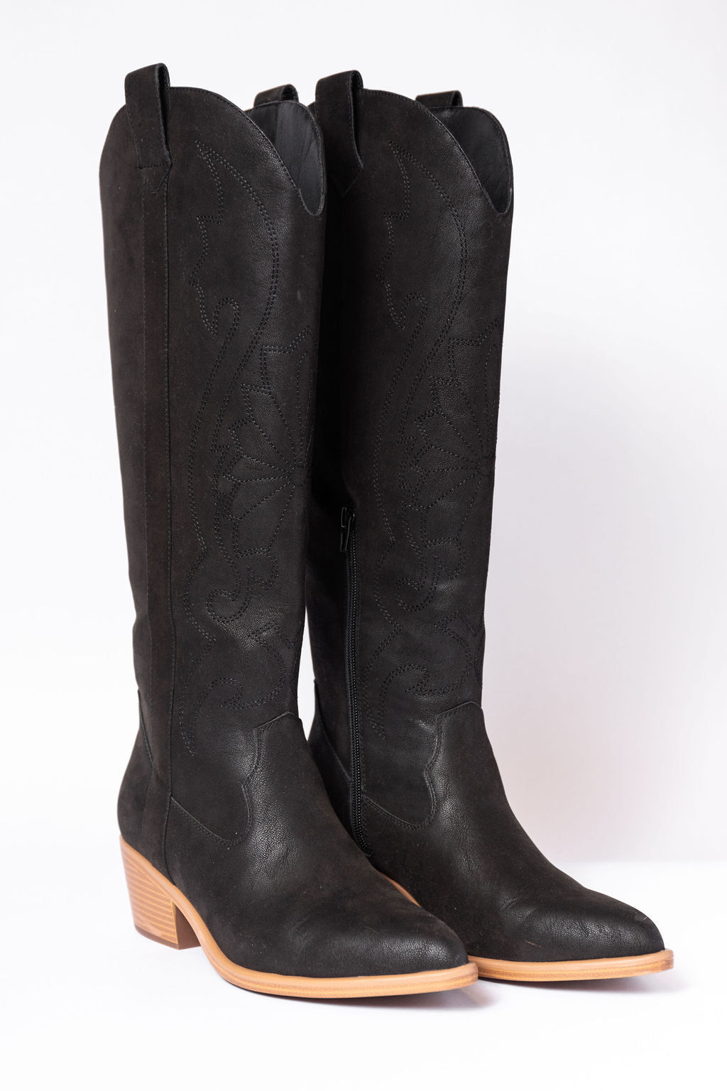 Shania Black Cowboy Boots