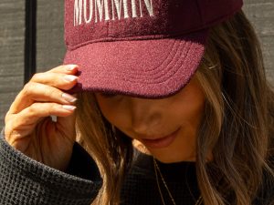 Mommin' Burgundy Baseball Hat Emily Fauver X Pink Lily