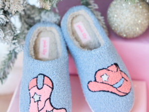 Cozi Western Shearling Slippers